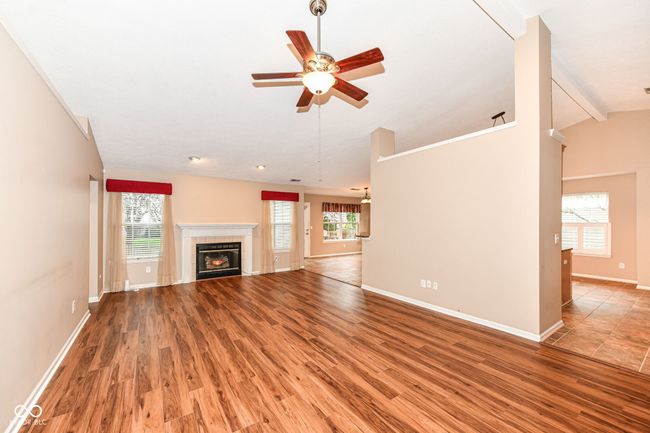 5300 Breakers Way, House other with 3 bedrooms, 2 bathrooms and null parking in Carmel IN | Image 4