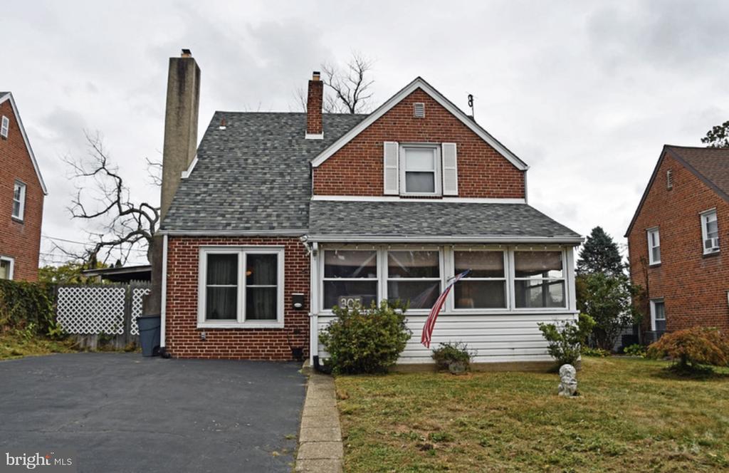 Edgemore Rd, Secane, PA 19018