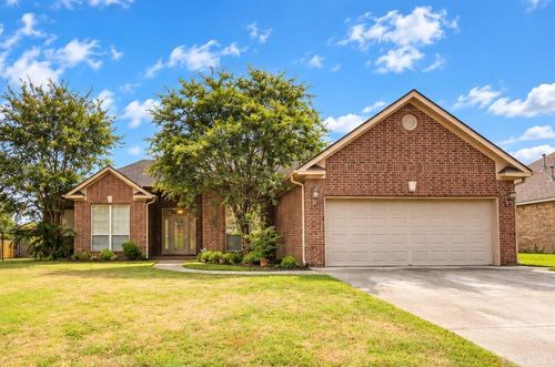 165 Pumice Dr, Sherwood, AR, 72120-3737 | Card Image