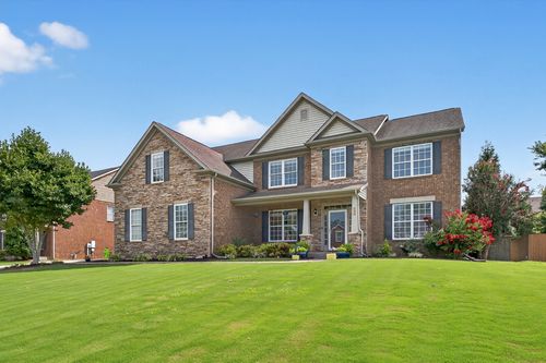 128 Rock Castle Dr, Lebanon, TN, 37087-7611 | Card Image
