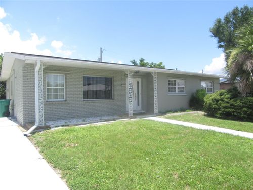 21452 Edgewater Dr, Port Charlotte, FL, 33952-9717 | Card Image