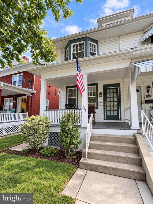 703 Maryland Ave, YORK, PA, 17404-3133 | Card Image