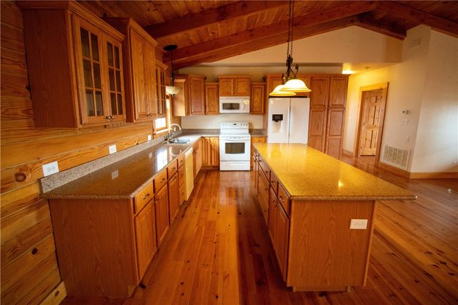 11701 Highway 359, House other with 3 bedrooms, 2 bathrooms and null parking in Mathis TX | Image 9