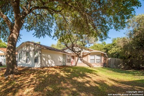 9507 Autumn Oaks, San Antonio, TX, 78254-5865 | Card Image