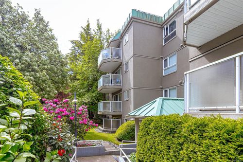 114-2520 Wark St, Victoria, BC, V8T5G6 | Card Image