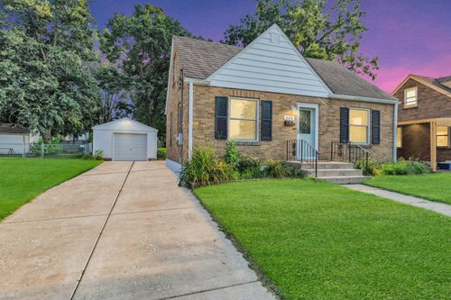 528 E Sycamore St, SYCAMORE, IL, 60178-1528 | Card Image