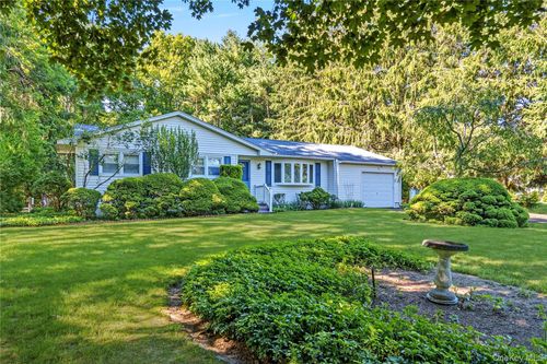 54 Randall Rd, Wading River, NY, 11792-1509 | Card Image