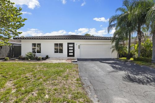 1750 Ne 49th St, Oakland Park, FL, 33334-5602 | Card Image