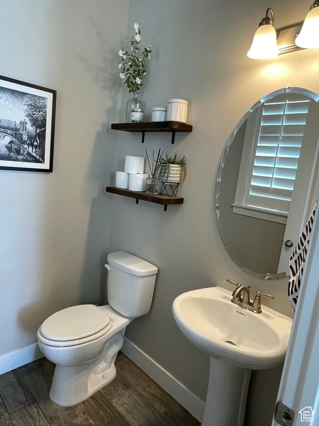 Half bathroom | Image 27