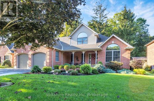 {{alt}} | Card Image