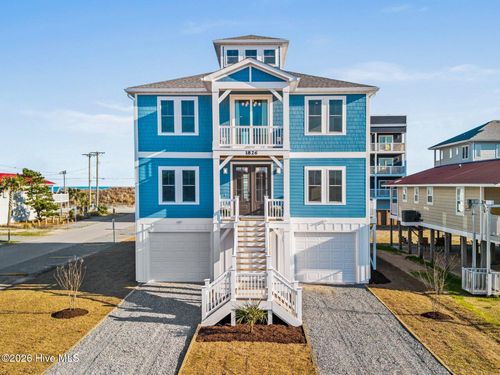 1826 N New River Dr, Surf City, NC, 28445-8602 | Card Image
