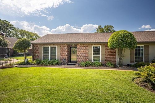 1714 Fiddlers Elbow Dr, Germantown, TN, 38138-2468 | Card Image
