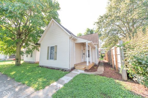 1303 9th St, Columbus, IN, 47201-5922 | Card Image