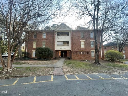 302-3520 Ivy Commons Drive, Raleigh, NC, 27606 | Card Image