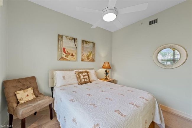 APT-5401 - 1972 Cascades Dr, Condo with 3 bedrooms, 2 bathrooms and 1 parking in NAPLES FL | Image 22
