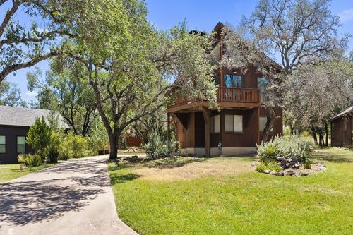 334 Coventry Rd, Spicewood, TX, 78669-3120 | Card Image