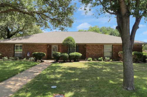 490 Sellmeyer Ln, Highland Village, TX, 75077-6849 | Card Image
