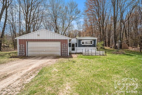 12480 Fargo St, Gowen, MI, 49326-9743 | Card Image