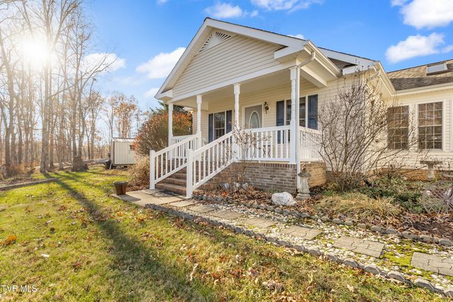 194 New Haven Dr, House other with 4 bedrooms, 3 bathrooms and null parking in Jonesville VA | Image 6