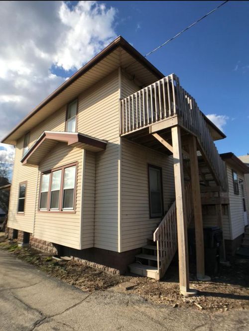 1110 S Main St, Bloomington, IL, 61701-6726 | Card Image