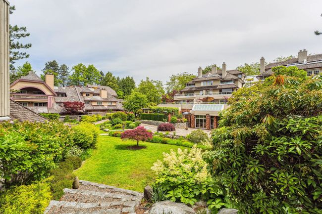 3969 Creekside Pl, Townhouse with 3 bedrooms, 2 bathrooms and 2 parking in Burnaby BC | Image 27