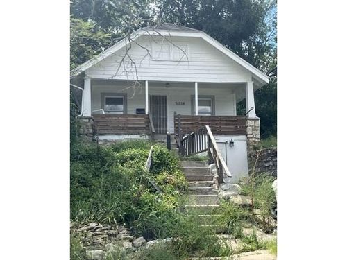 5038 Bellefontaine Ave, Kansas City, MO, 64130-2739 | Card Image