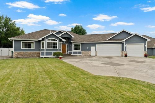 17110 E Daybreak Ln, Spokane Valley, WA, 99016-8767 | Card Image