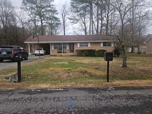 1158 Holly Grove Cir Ne, Dalton, GA, 30721-7117 | Card Image