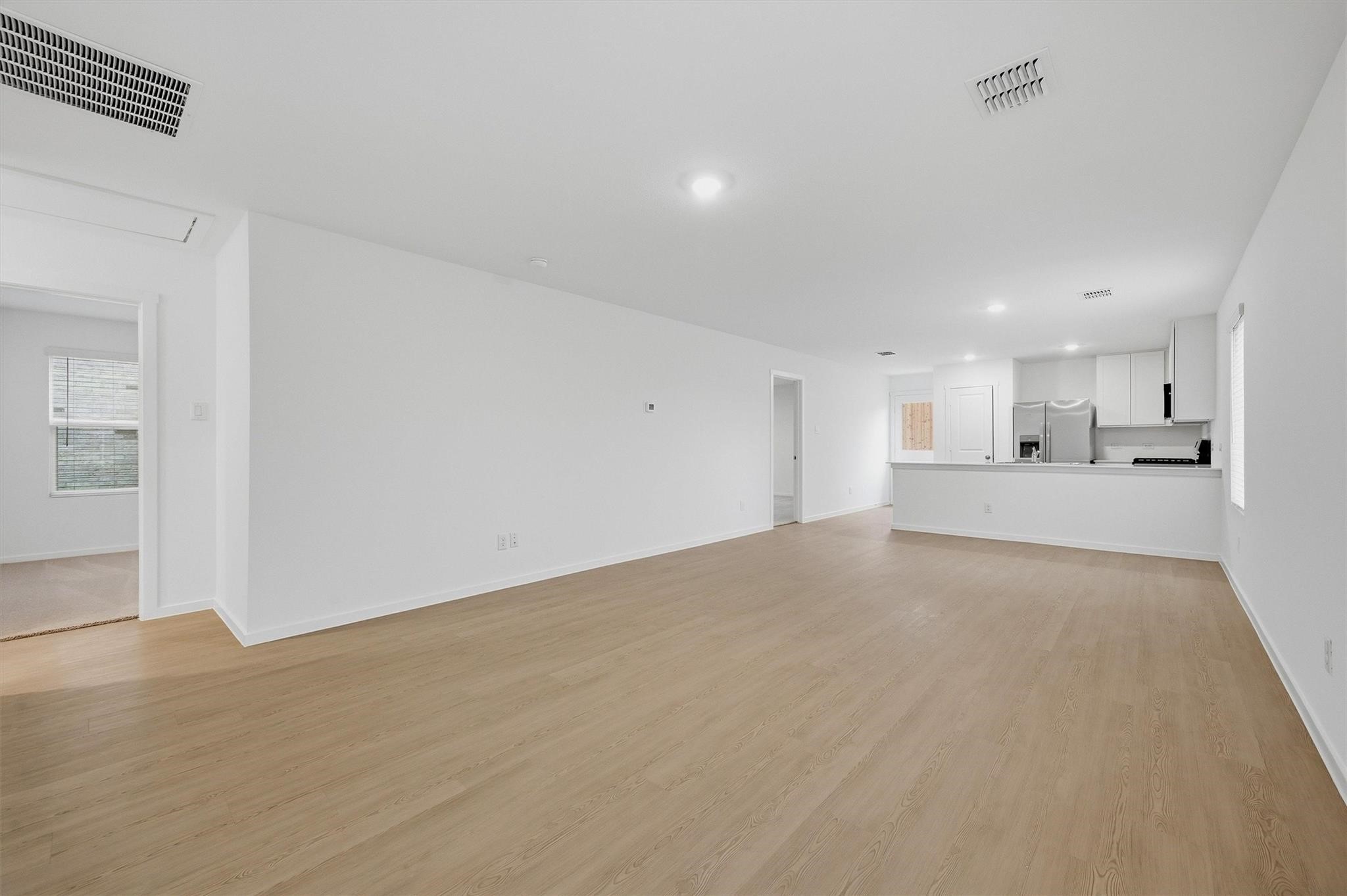 Residential Lease in Howe 5