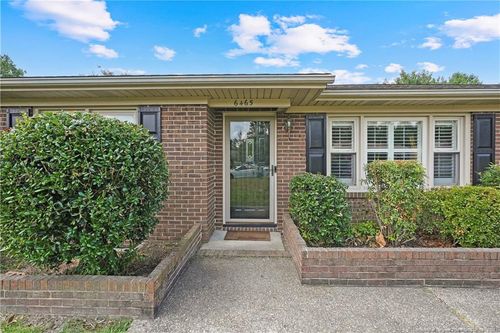 6465 Freeport Rd, Fayetteville, NC, 28303-5630 | Card Image