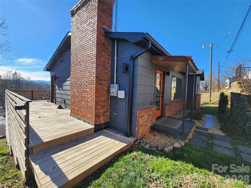 113 Hillside St, Canton, NC, 28716-4576 | Card Image