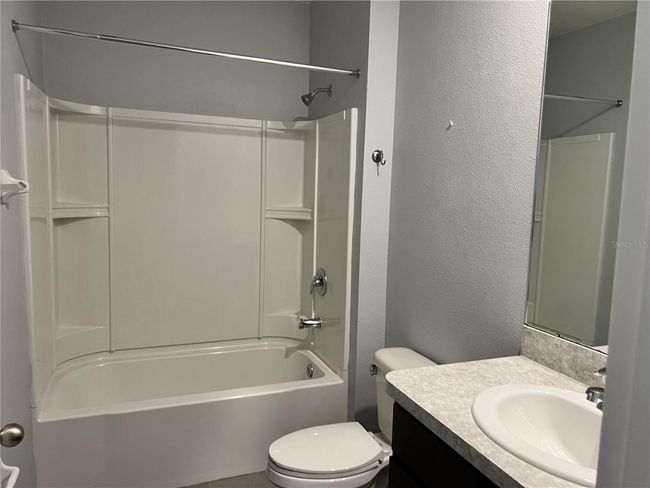 2440 Knight Island Dr, House other with 4 bedrooms, 2 bathrooms and null parking in BRANDON FL | Image 8