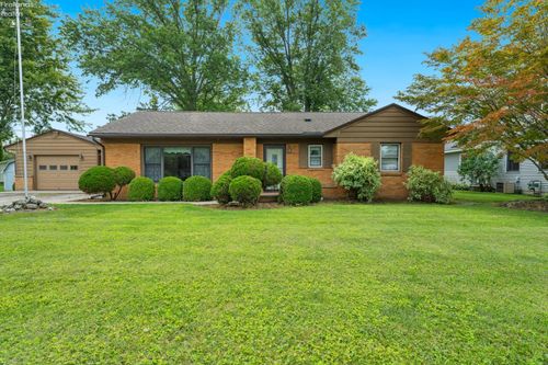 2350 E Sand Rd, Port Clinton, OH, 43452-1528 | Card Image