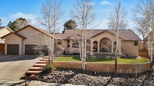 62 Ironweed Dr, Pueblo, CO, 81001-1048 | Card Image