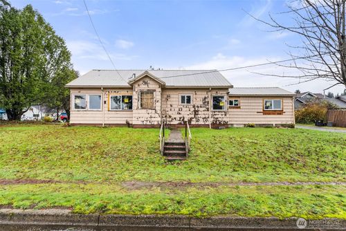 1507 Park Ave, Raymond, WA, 98577-1224 | Card Image