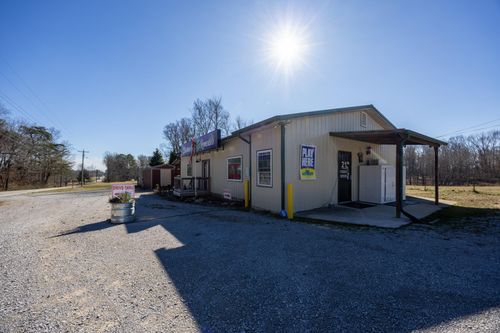 6735 Wassom Memorial Hwy, Grandview, TN, 37337-5852 | Card Image