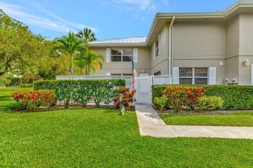 2895 Sw Lakemont Pl, Palm City, FL, 34990-6096 | Card Image