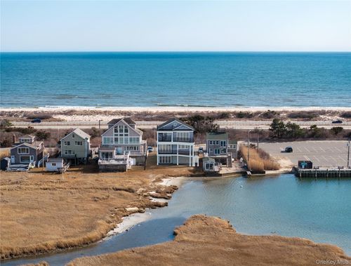 2 Cottage Walk, Gilgo Beach, NY, 11702 | Card Image