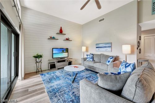 q-203-583 Beachwalk Cir, NAPLES, FL, 34108-8730 | Card Image