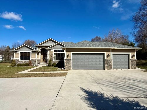 3510 Textile Rd, Saline, MI, 48176-8893 | Card Image