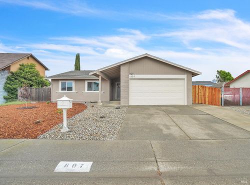 607 Seagull Dr, Suisun City, CA, 94585-2319 | Card Image