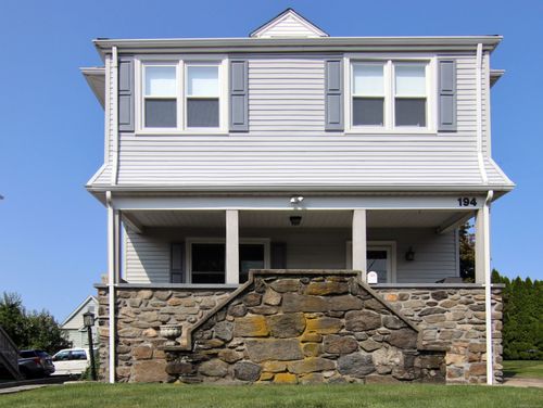194 Hamilton Ave, Greenwich, CT, 06830-6110 | Card Image