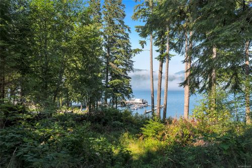 6649 Godman Rd, Port Renfrew, BC, V0S1K0 | Card Image