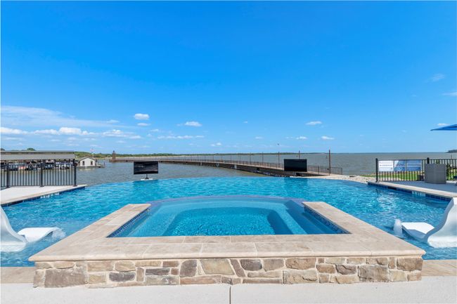 Community infinity edge heated pool | Image 28