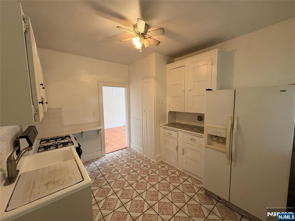 Residential Lease in Dumont 3