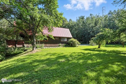 1301 S Felton St, Palmer, AK, 99645-6576 | Card Image