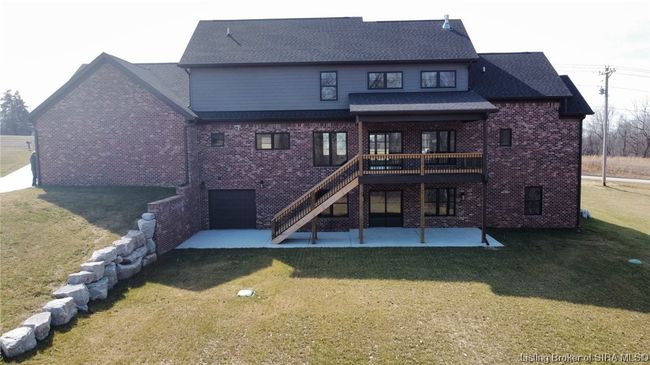 5560 Old Vincennes Rd, Home with 4 bedrooms, 4 bathrooms and null parking in Floyds Knobs IN | Image 95