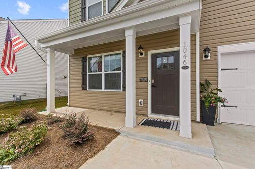 1046 Elmswell Ln, Lyman, SC, 29365-8602 | Card Image