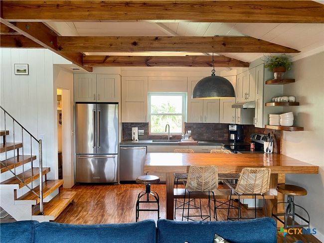 700 Swan Point Marina Rd, House other with 3 bedrooms, 3 bathrooms and null parking in Seadrift TX | Image 20