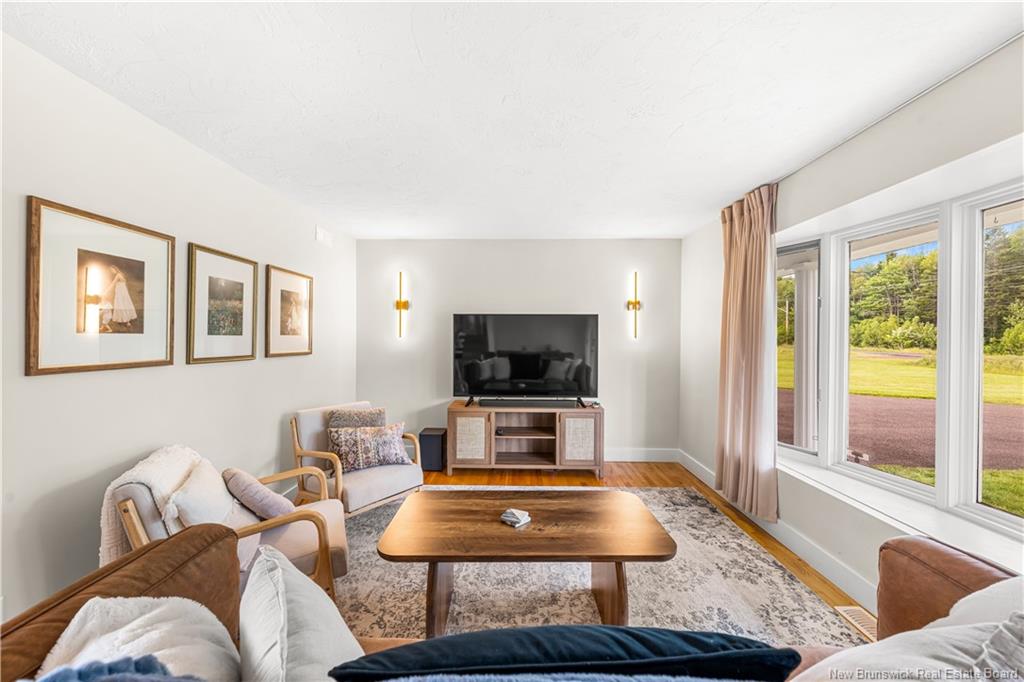 Residential in Sainte-Marie-De-Kent 4